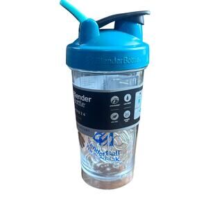 BlenderBottle Pro Series 24oz Strada Tritan Shaker Cup Ounce Cerulean Blue NWT